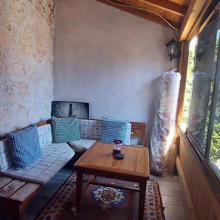 Kekova Hassan Pansiyonn 3*